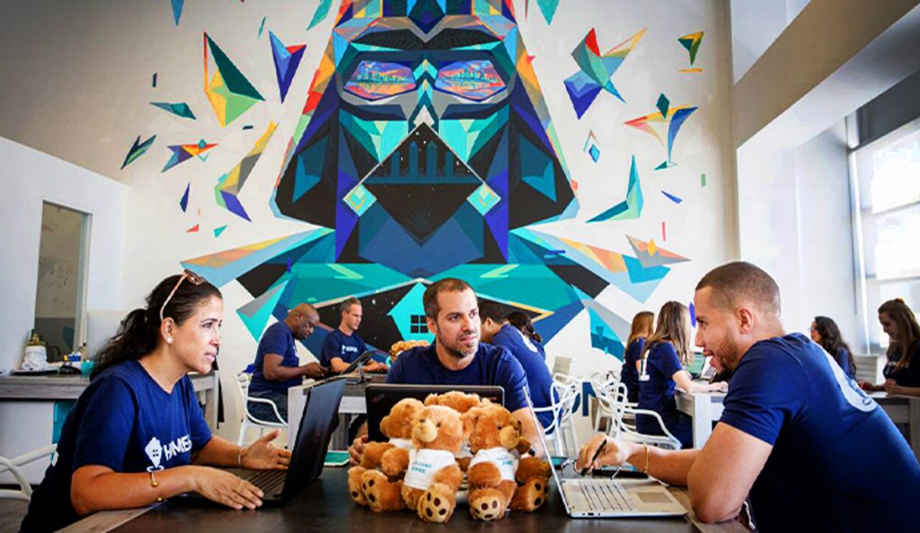 Can a startup Miami brokerage make the flat-fee model work?