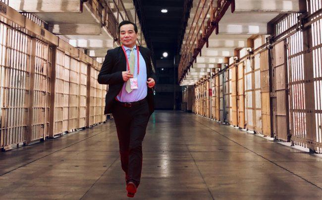 Anbang chairman fights fraud conviction